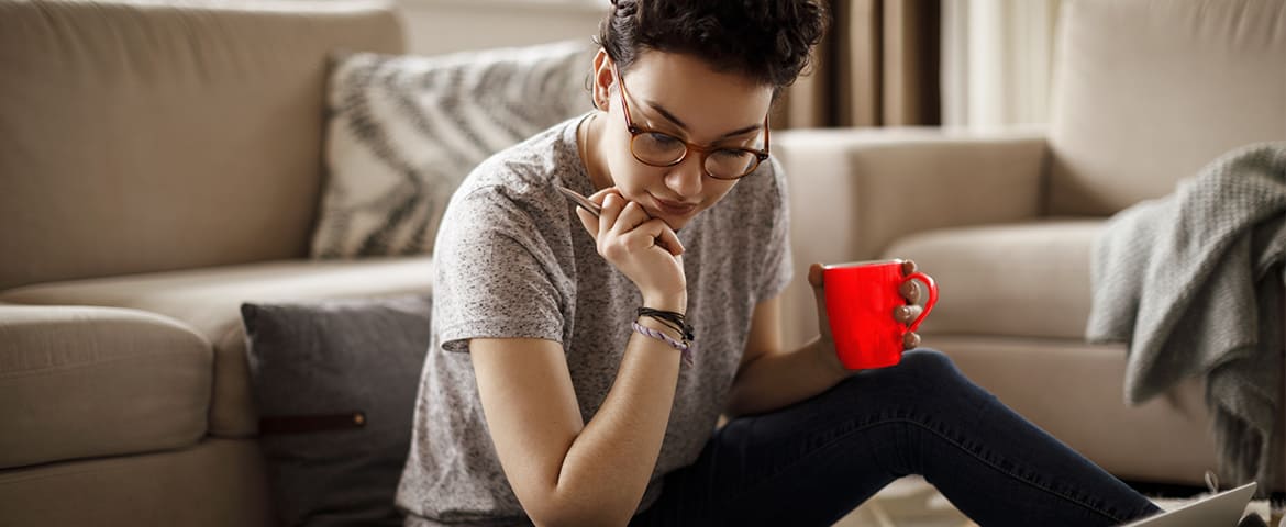 Impôts étudiants moins 25 ans